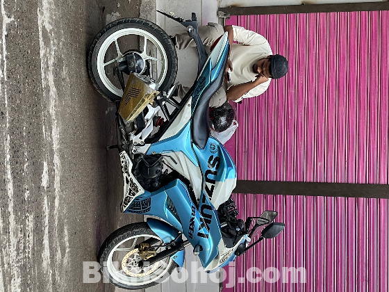 Suzuki Gixxer